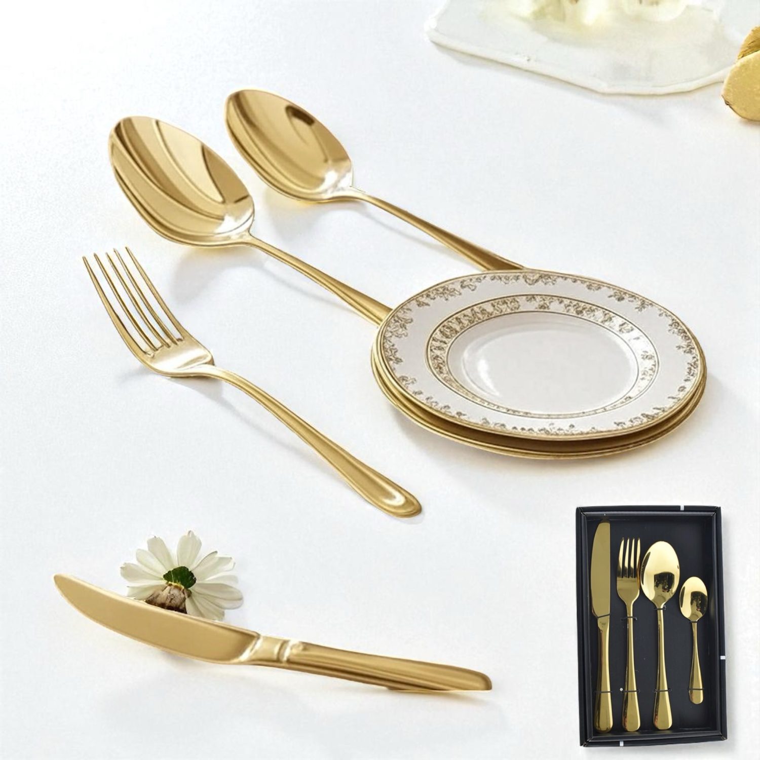 Set Posate Oro in Acciaio Inox, Box Posate da 24 pezzi